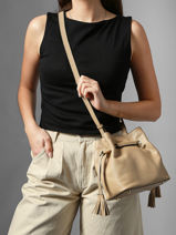 Sac Bourse S Tradition Cuir Etrier Beige tradition ETRA004S-vue-porte